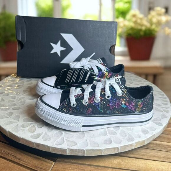 Converse Chuck Taylor All Star CTAS Low PS “Butterfly Shine” Kids Size 11 - Picture 15 of 15